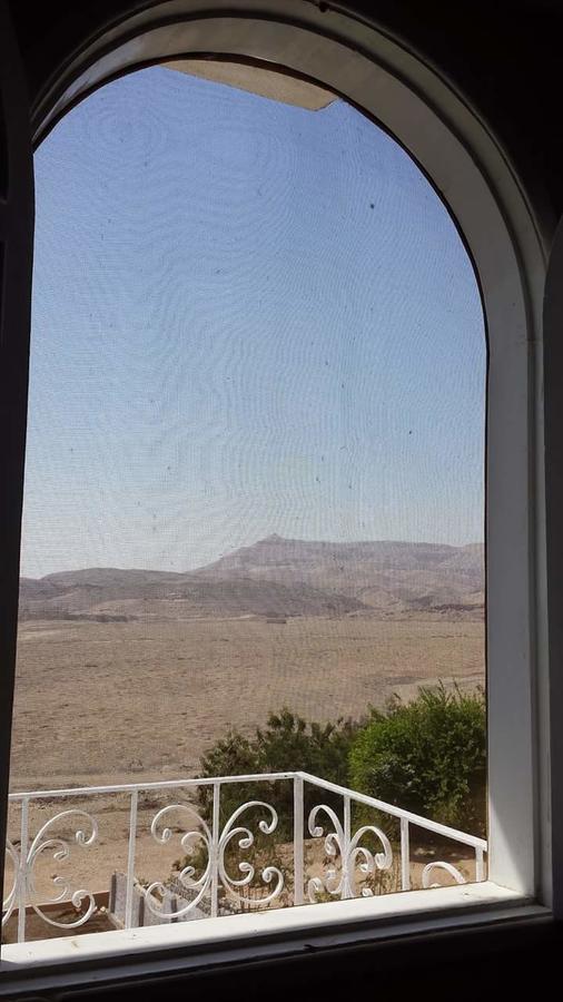 Отель Luxor Light Retreat Экстерьер фото